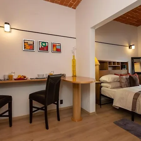 Acogedora Suite Con Roof Garden En Roma Nte.